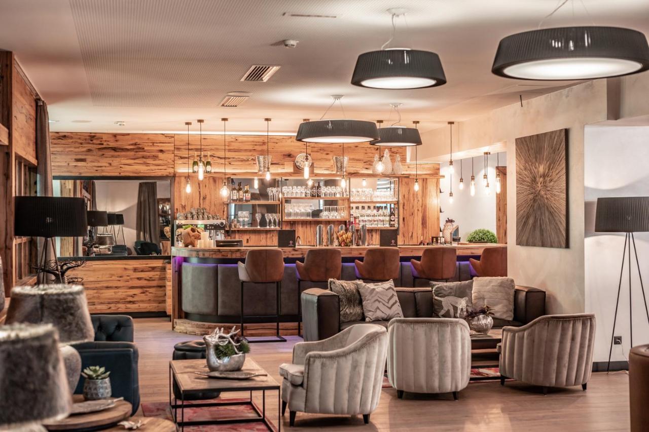 Hotel Adapura 바그라인 외부 사진